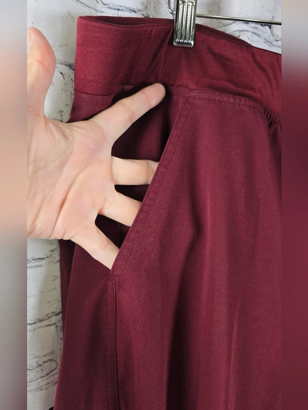 Figs maroon technical